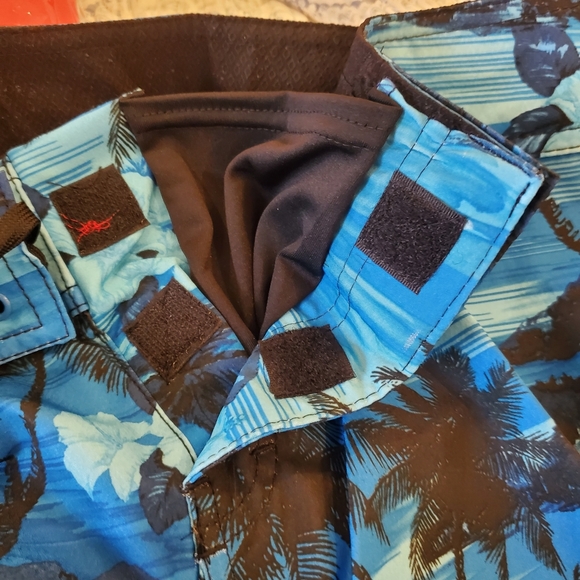 BNWT Burnside Ladies Dobby Stretch Board Shorts Blue with Palm Trees Large - Picture 10 of 10